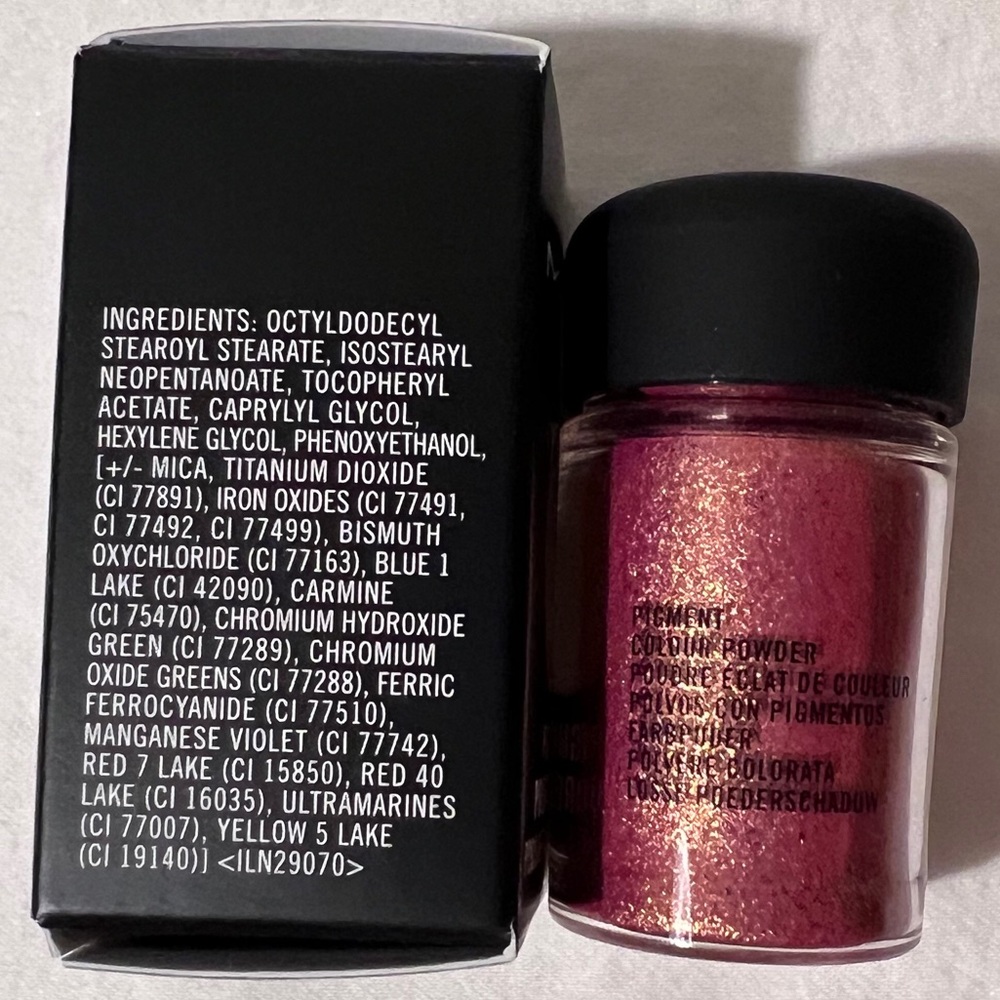 ✨NIB✨ MAC COSMETICS Loose Pigment in Rose. A rosy shade with copper sparkles - Picture 6 of 8